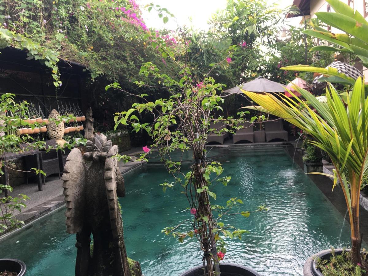 Villa Cilinaya Ubud ภายนอก รูปภาพ