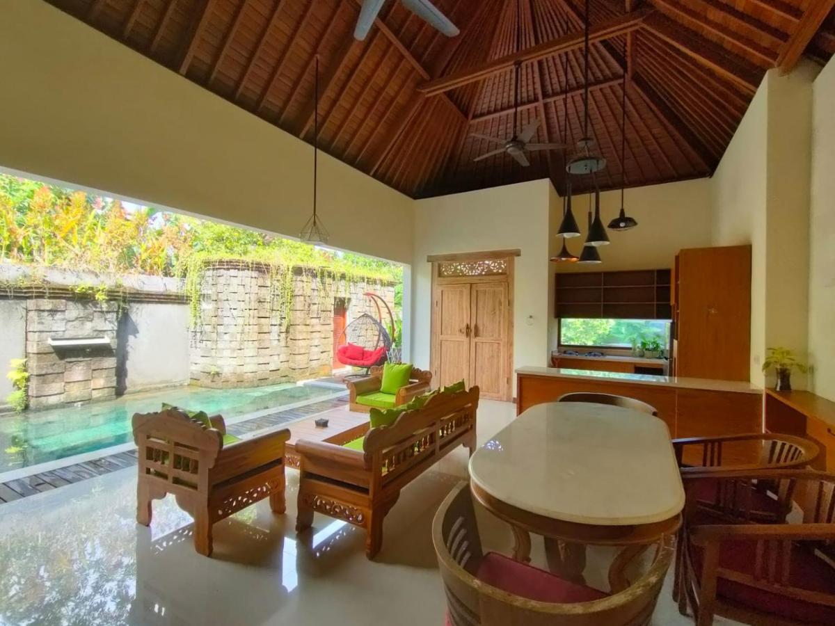 Villa Cilinaya Ubud ภายนอก รูปภาพ